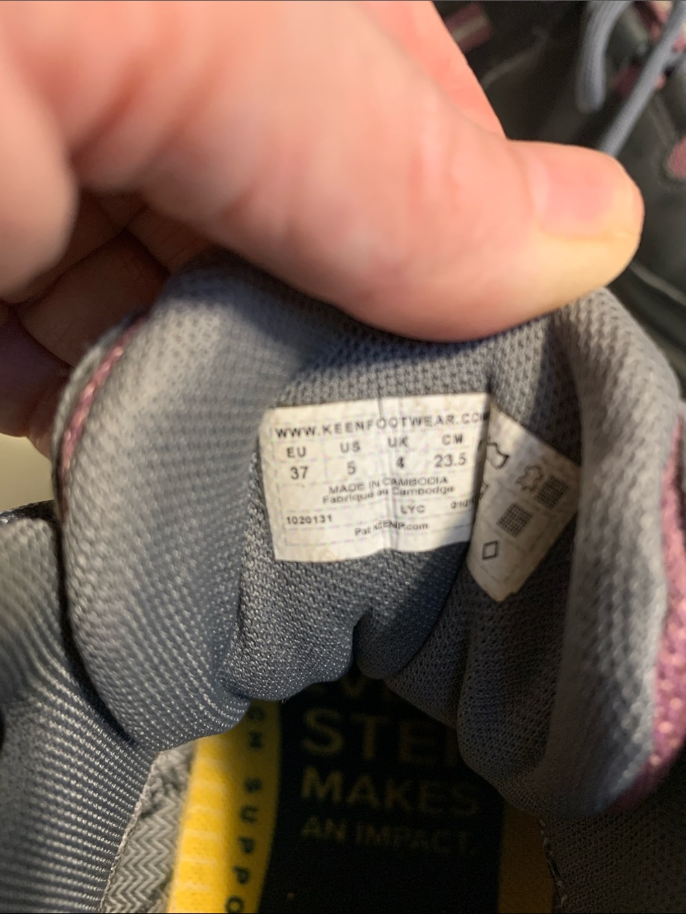 KEEN Women's Black and Pink Trail Sneakers - Picture 9 of 9